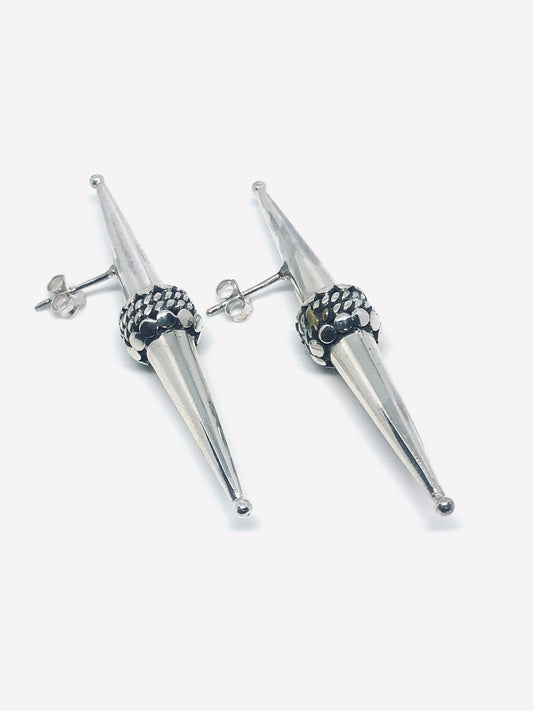 KHNUM EARRINGS