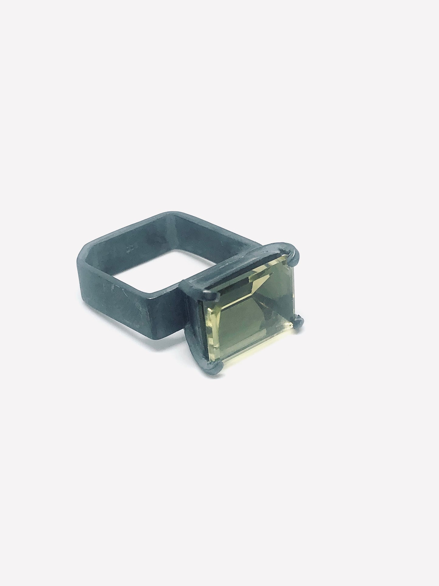 ATUM RING