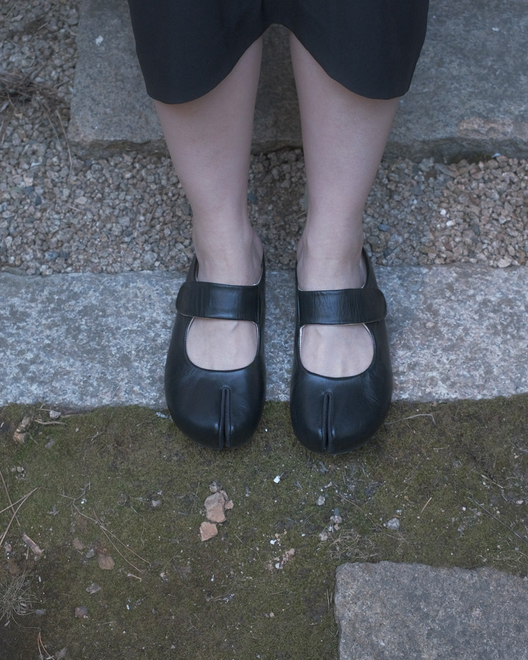 HARUI BLACK MARY JANE TABI FLATS